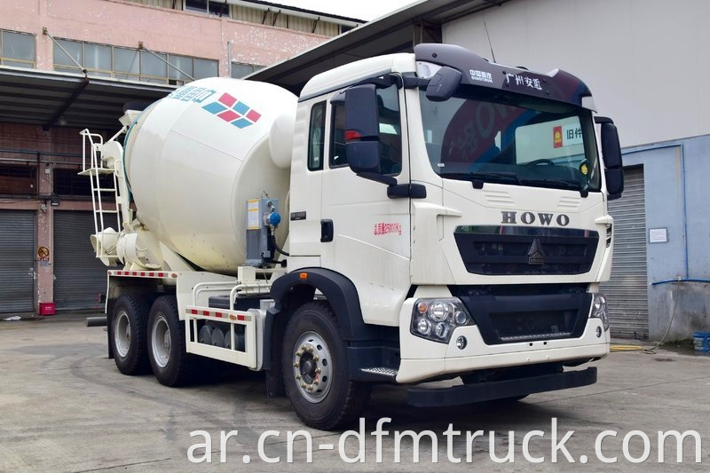 Howo T5g 340hp 6x4 Concrete Mixer Truck